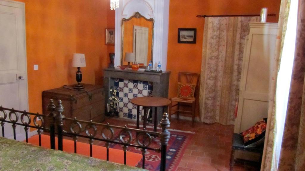 Maison D'Hotes La Boca Sommieres Phòng bức ảnh