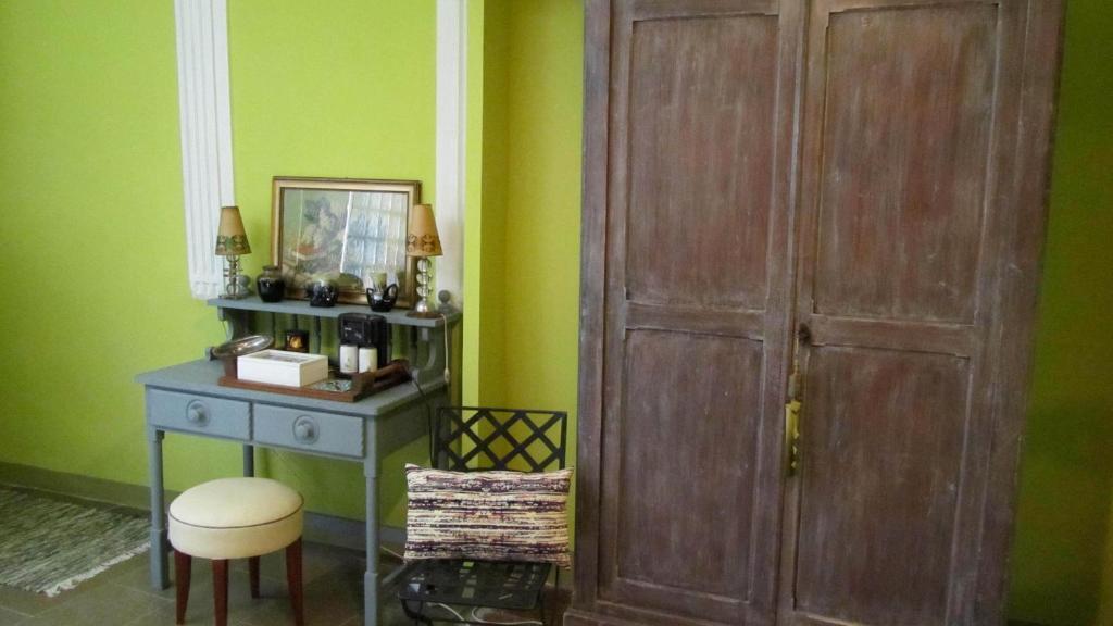 Maison D'Hotes La Boca Sommieres Phòng bức ảnh